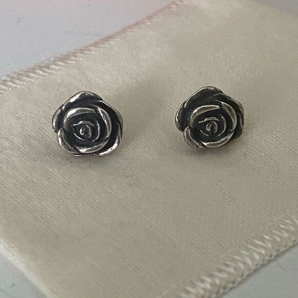 James Avery Retired 3D Rose Blossom Earrings - Picture 1 of 5
